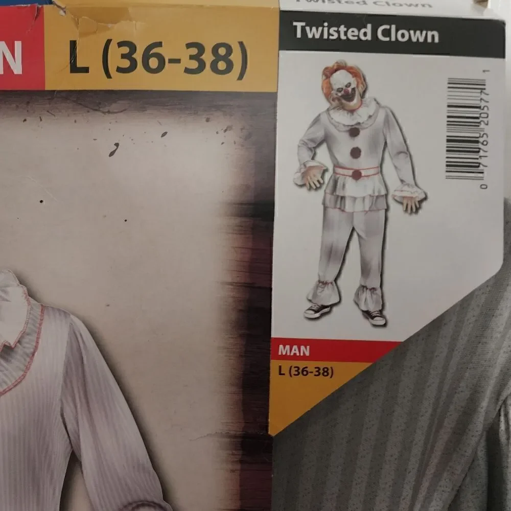NWT Adult Halloween Costume 